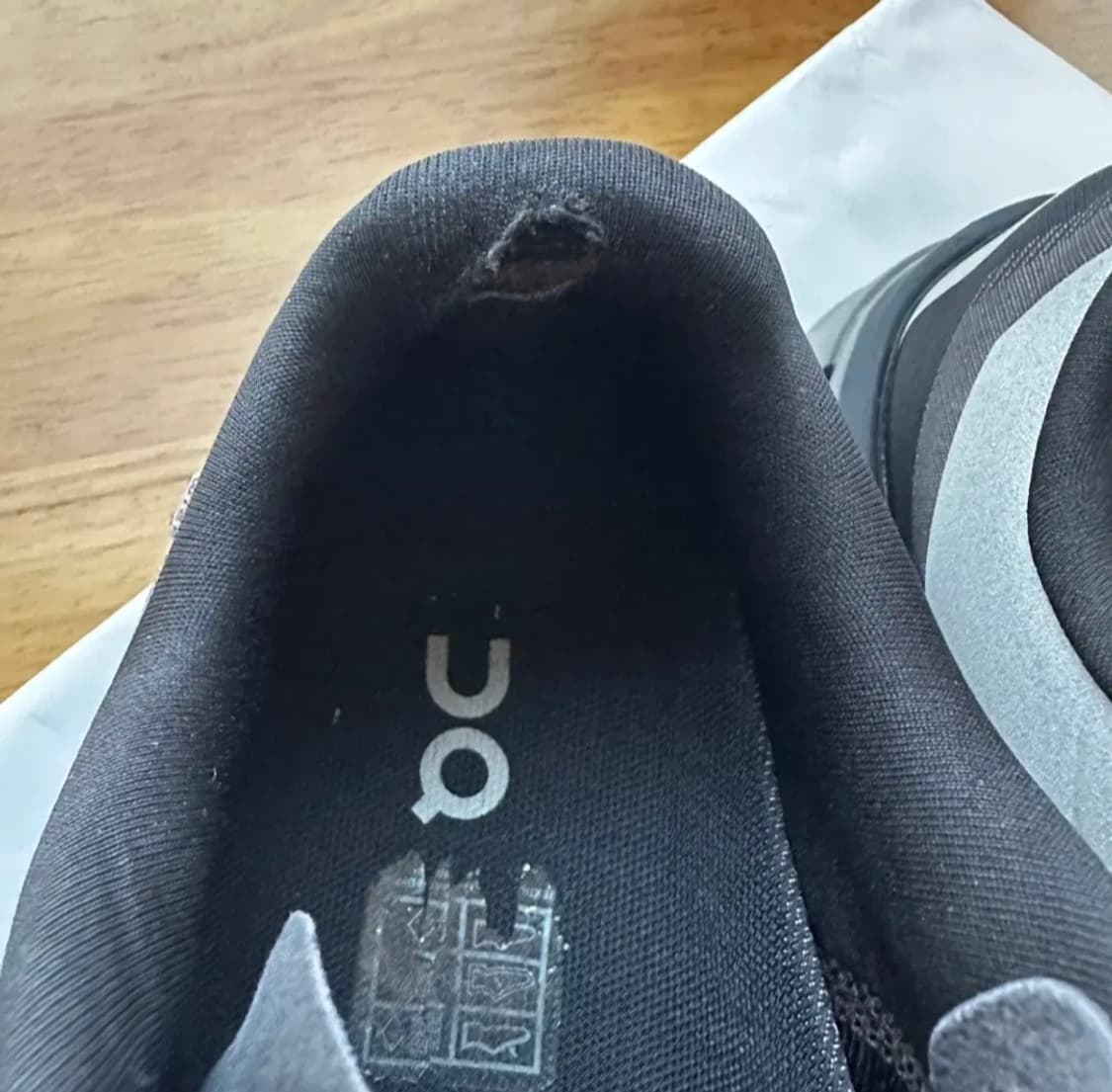 온러닝 클라우드플로우4 260 상품이미지3