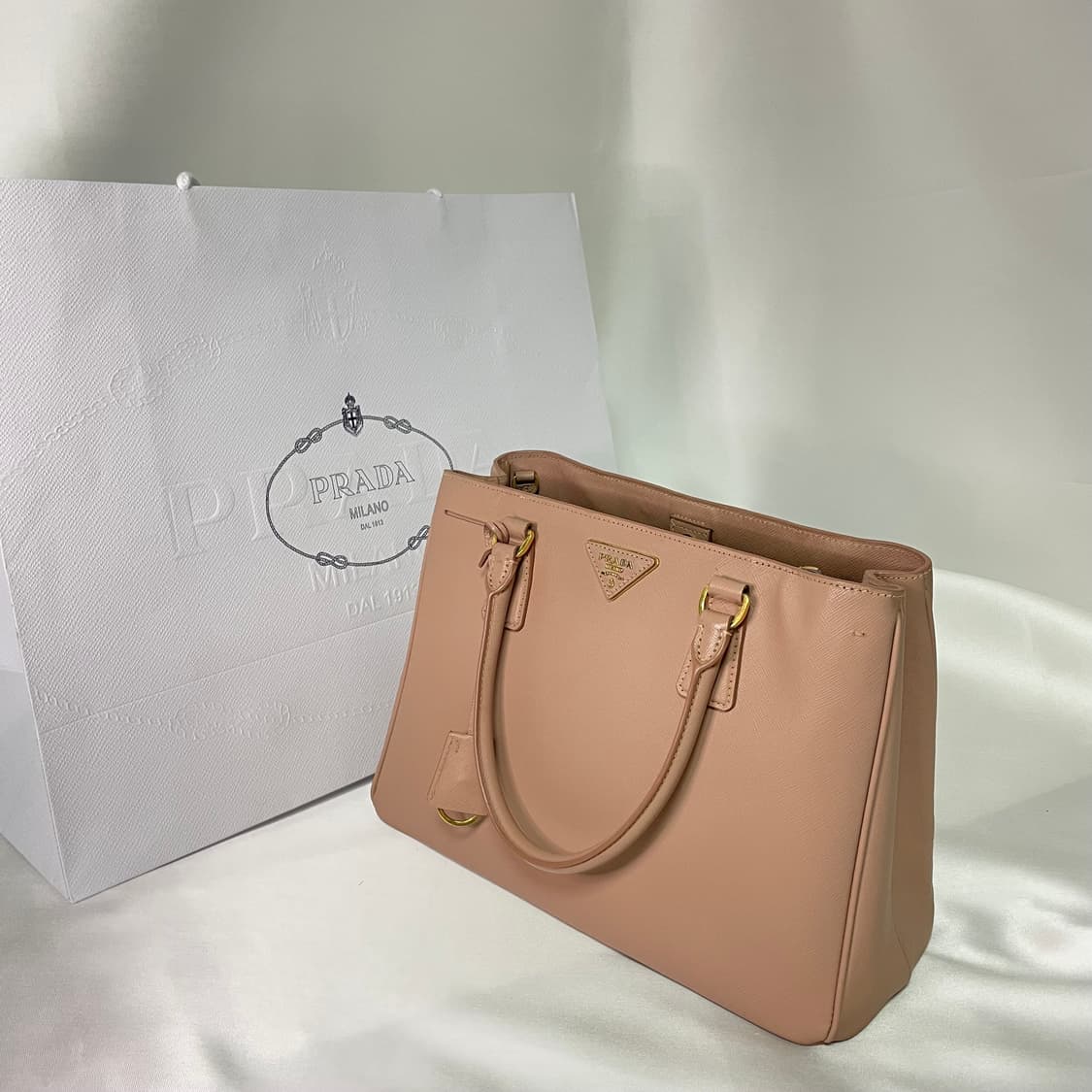 프라다 갤러리아 사피아노 미디움 토트백 핑크베이지 상품이미지6