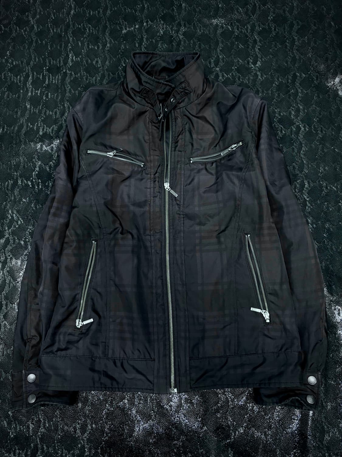 “URBAN COLLECTION” Minimal Check Design  상품이미지3