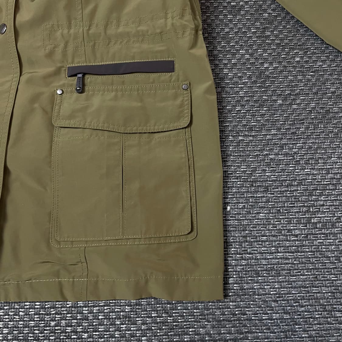 헤지스 카키 멀티포켓 폴리 자켓 상품이미지5