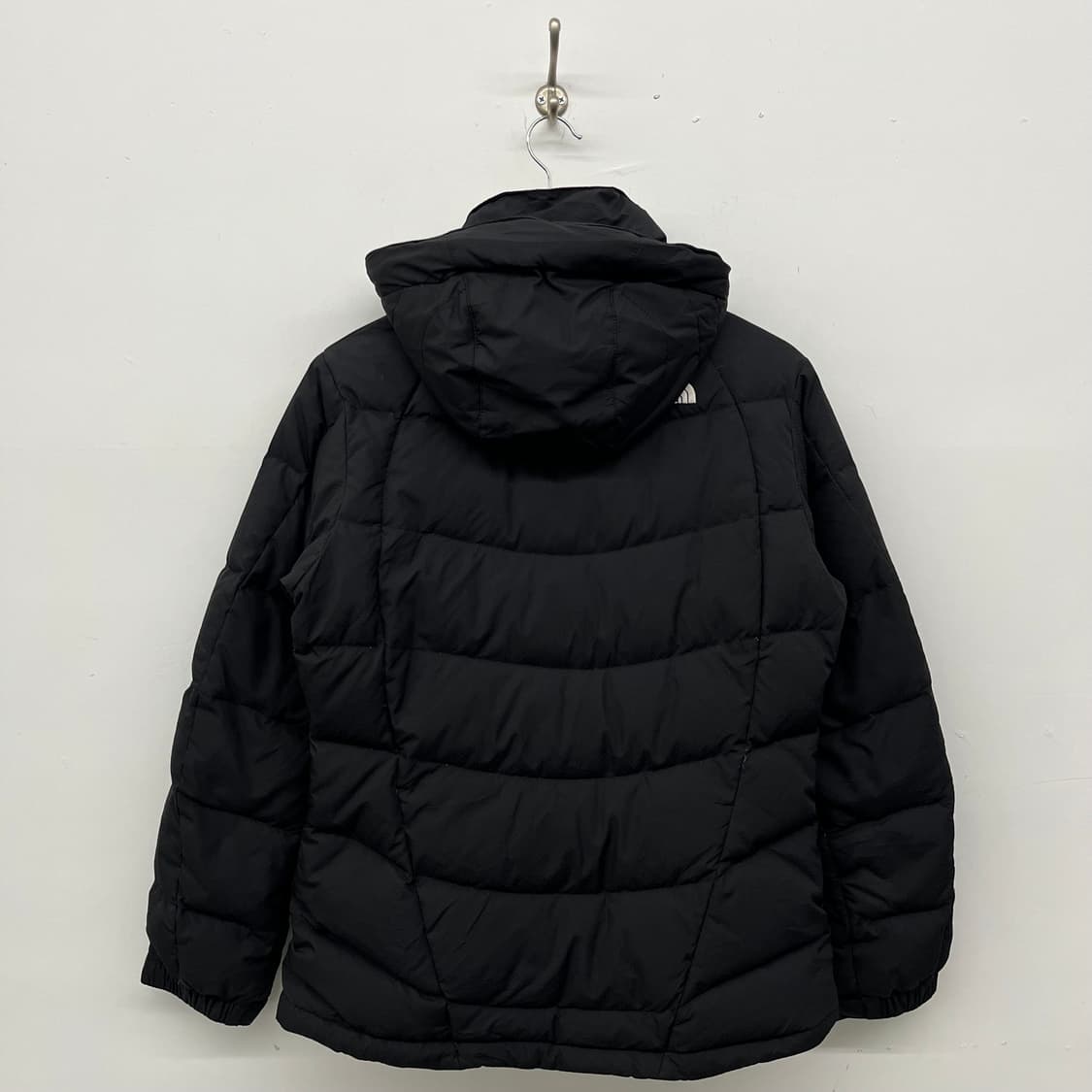 노스페이스 여성 블랙 패딩 자켓 후드 M 상품이미지5