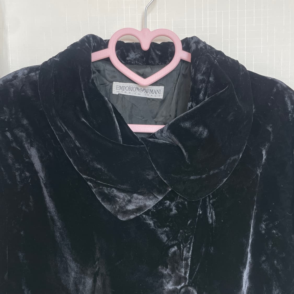 엠포리오 알마니 여성 벨벳 자켓 상품이미지3