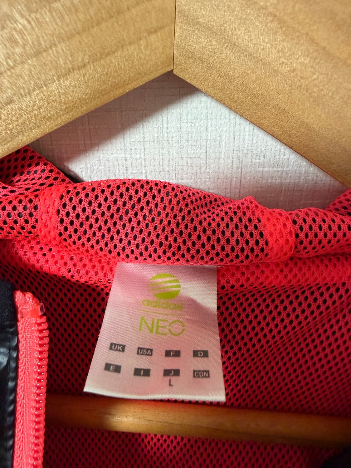 아디다스 네오 폴카 도트 바람막이 상품이미지4