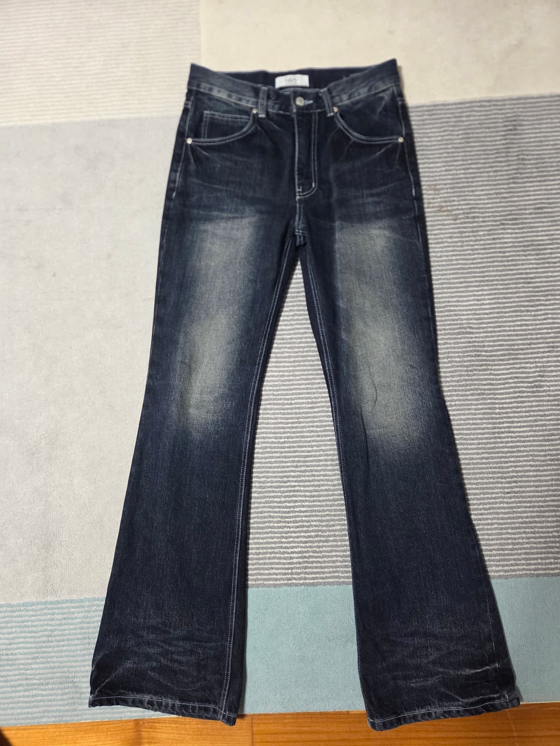 엘무드 슬래시 플레어 데님 트루블루 44 상품이미지1