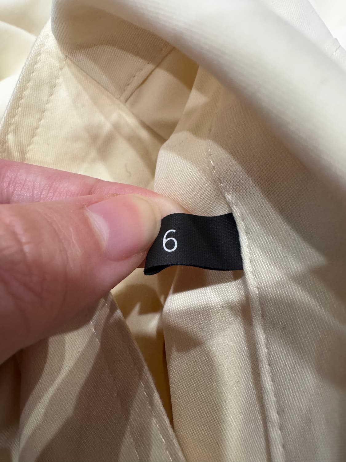 버버리 아이보리 맥시 롱 트렌치코트 상품이미지8