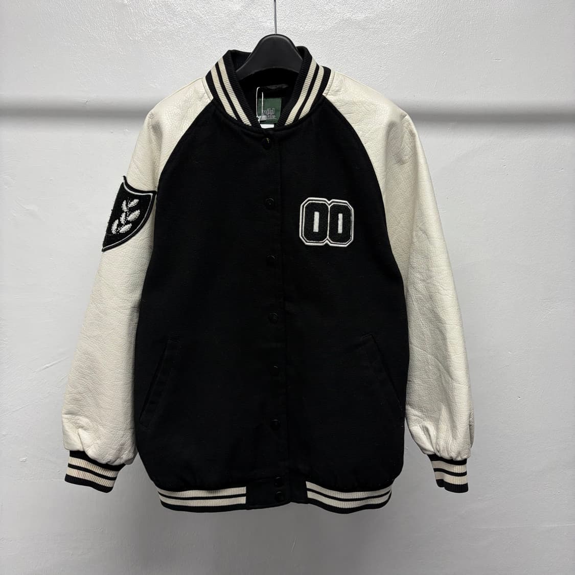 빈티지 바시티 자켓 1 상품이미지1