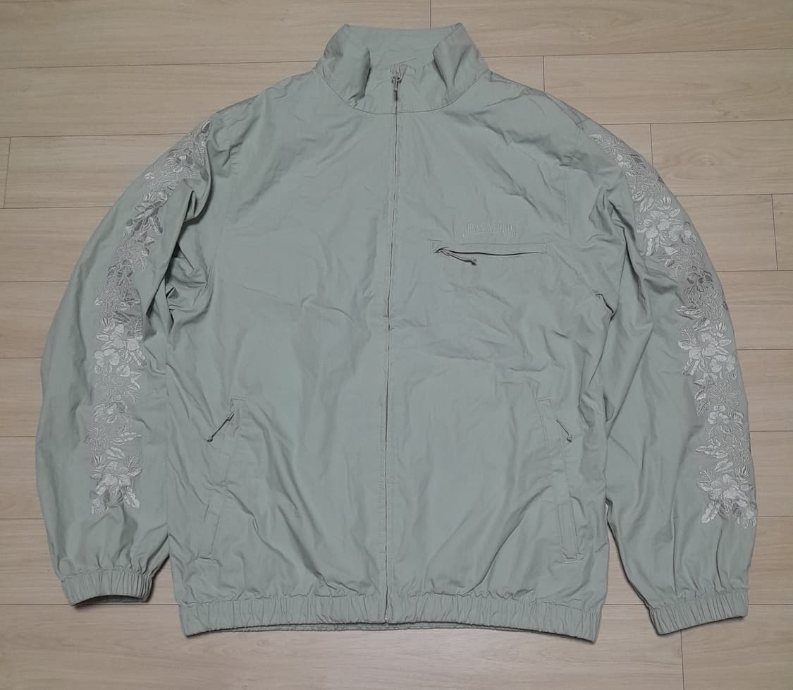 💥디스이즈네버댓 자수 바람막이 자켓 (M) 
 상품이미지1