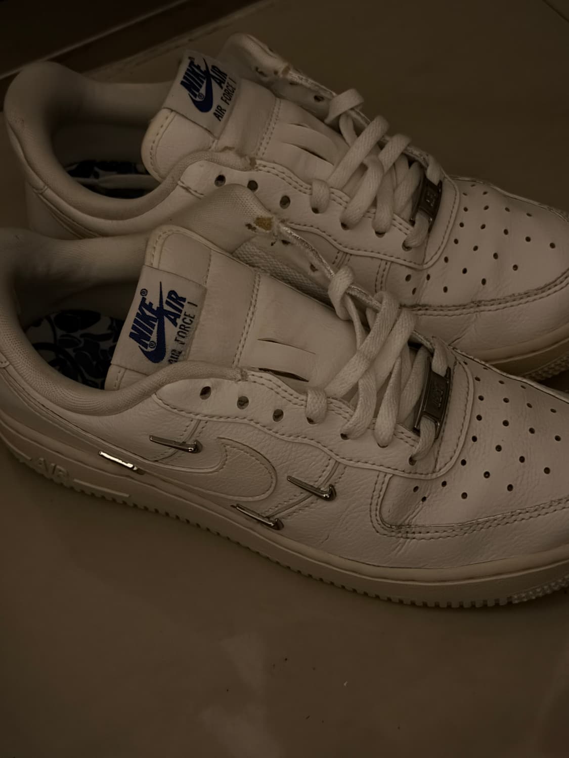 나이키 에어포스 1 로우 '07 크롬 럭스 230 상품이미지2