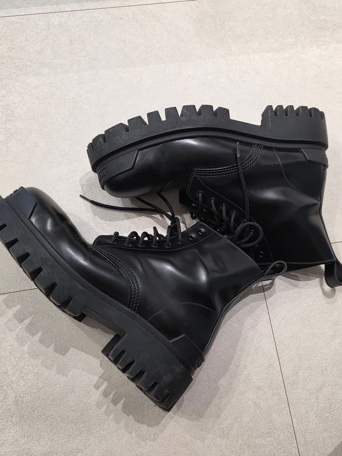 발렌시아가 스트라이크 부츠 (41, 265-270) 상품이미지4