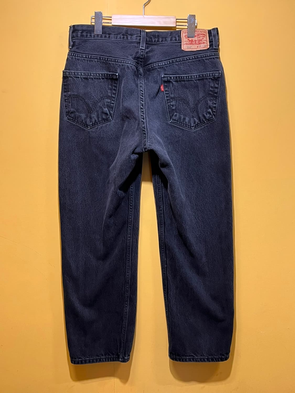 00s [36x30] 리바이스 550 릴랙스 핏 블랙 데님 상품이미지7
