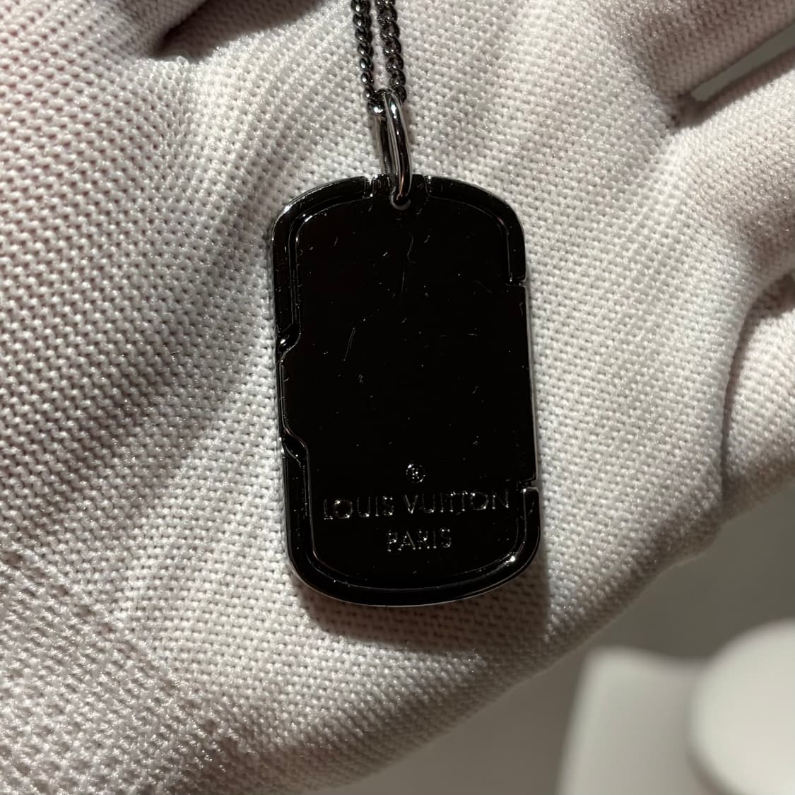 루이비통 모노그램 로켓 목걸이 상품이미지3