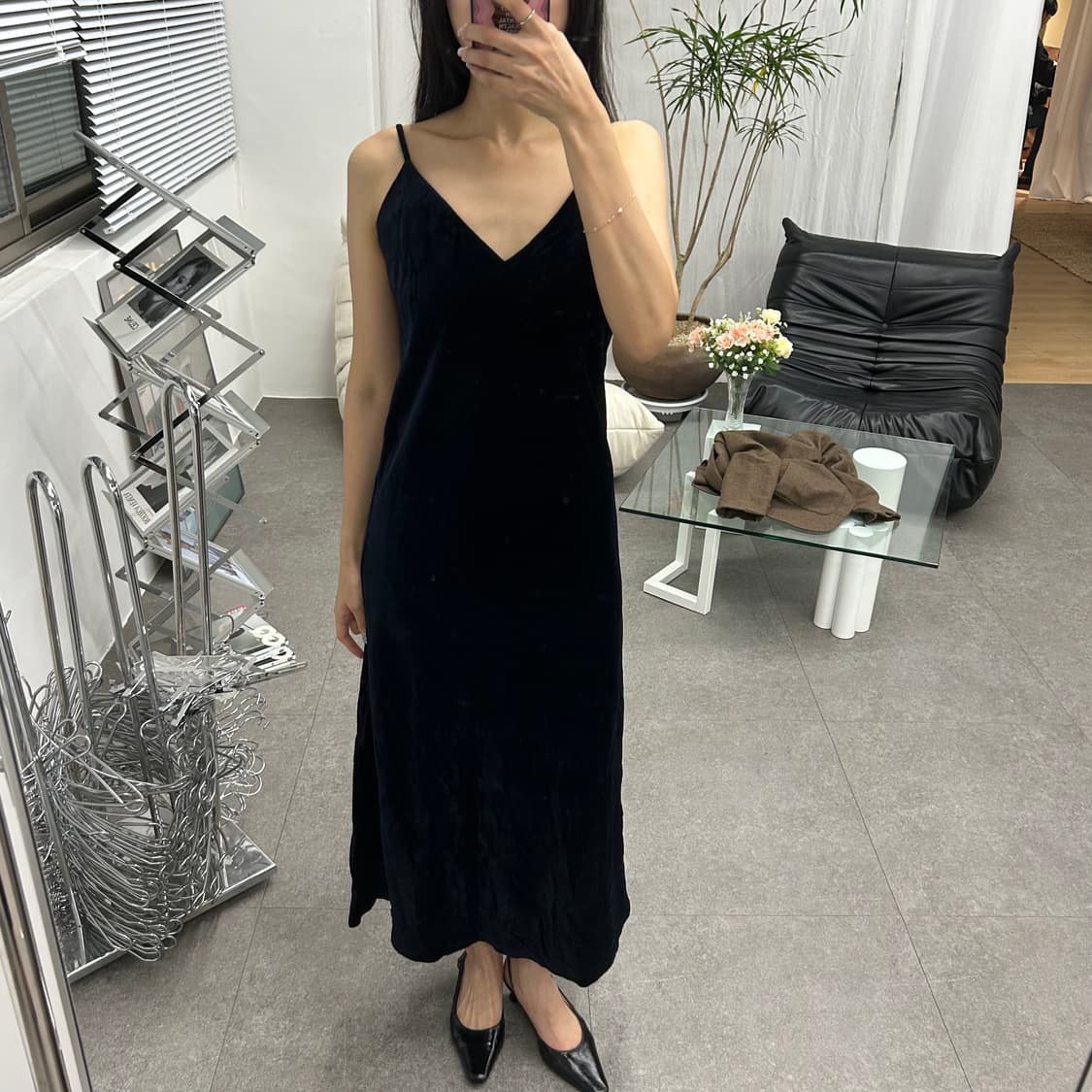 Natural Beauty 미니멀 스트랩 드레스 상품이미지1