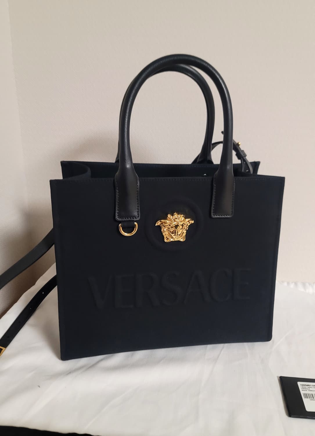 베르사체가방,토트백숄더백(생로랑디올펜디샤넬프라다셀린느버버리고야드루이비통) 상품이미지1