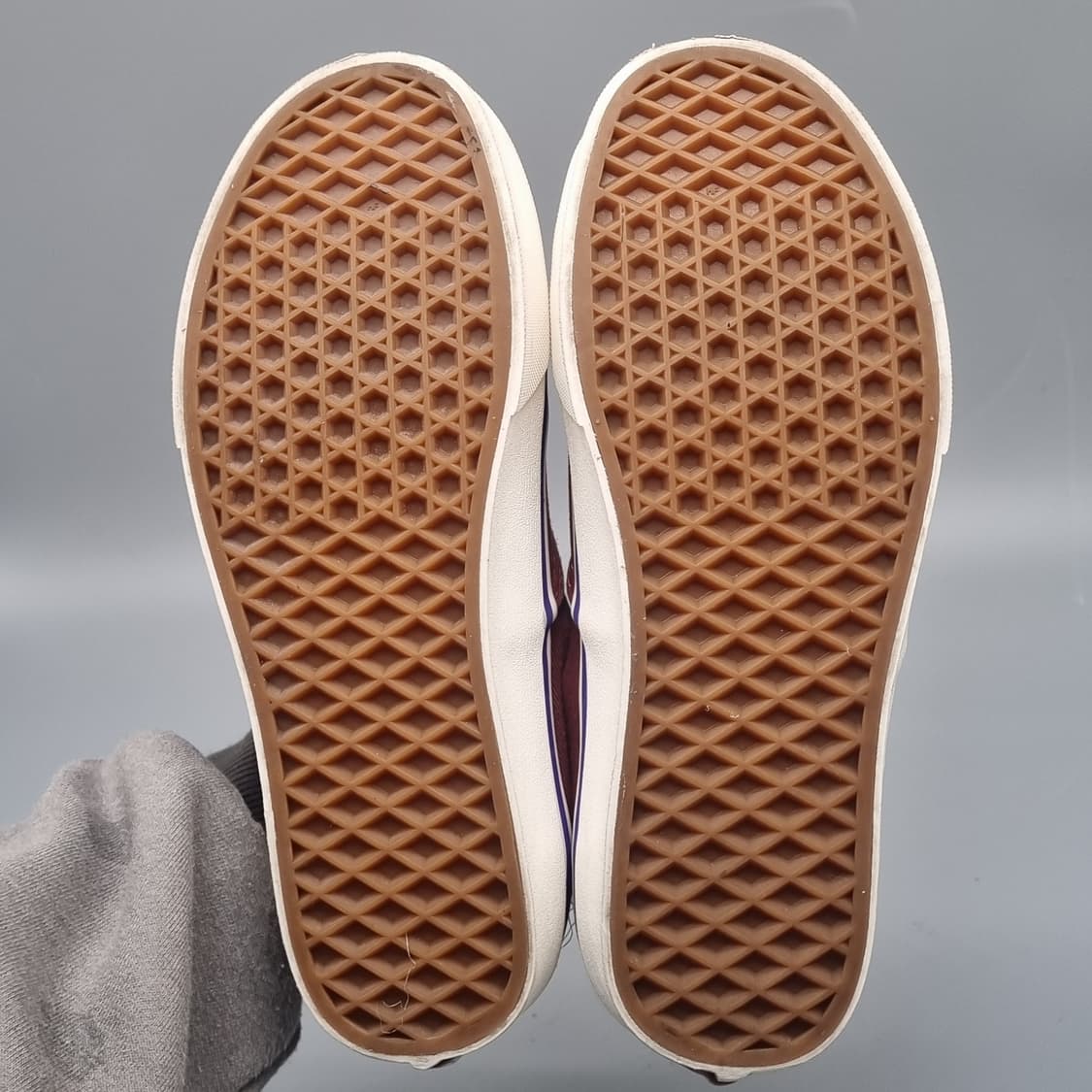 반스 어센틱 레트로 스니커즈250 상품이미지3