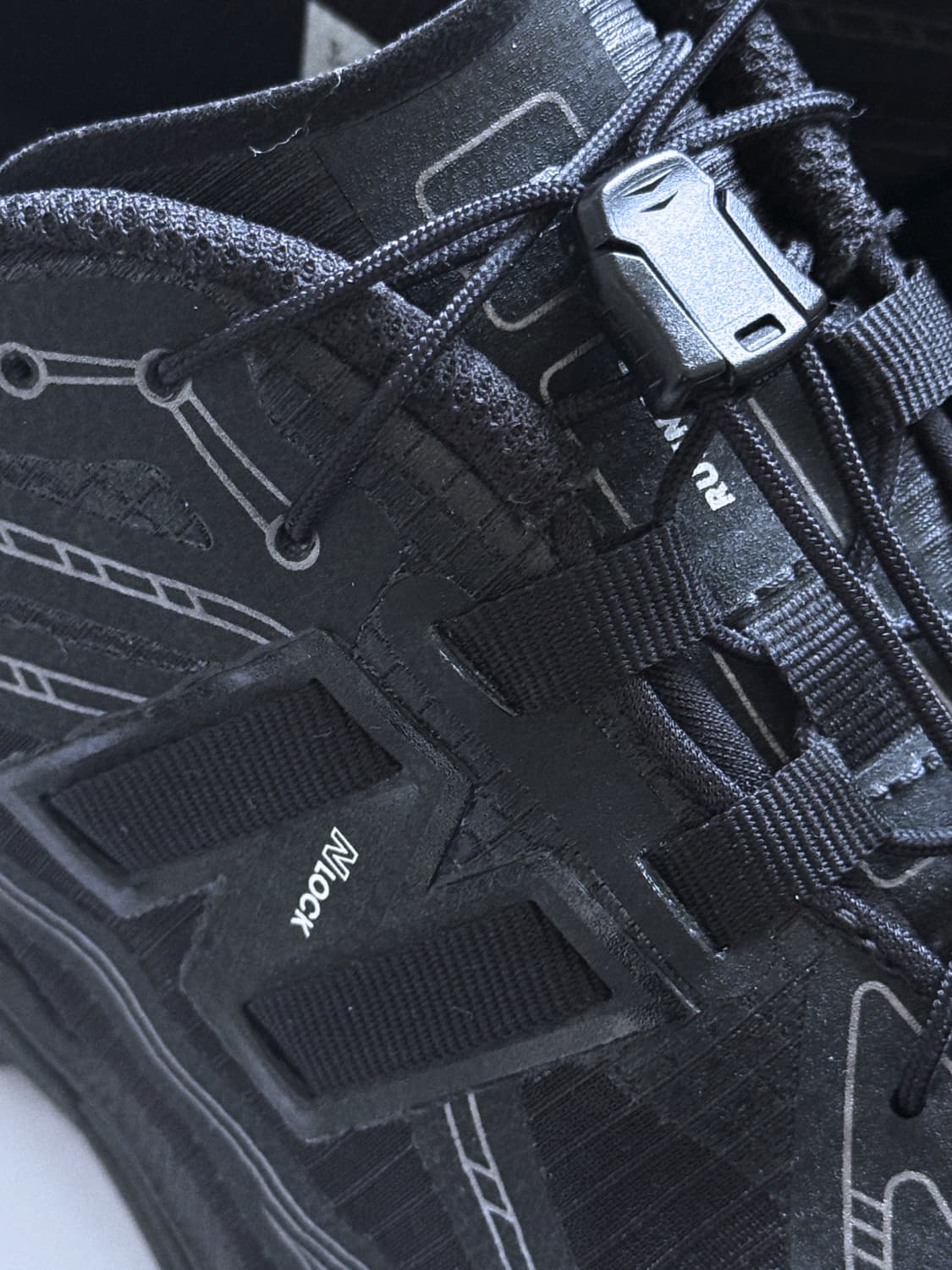 뉴발란스 1906R 블랙다크실버 상품이미지1