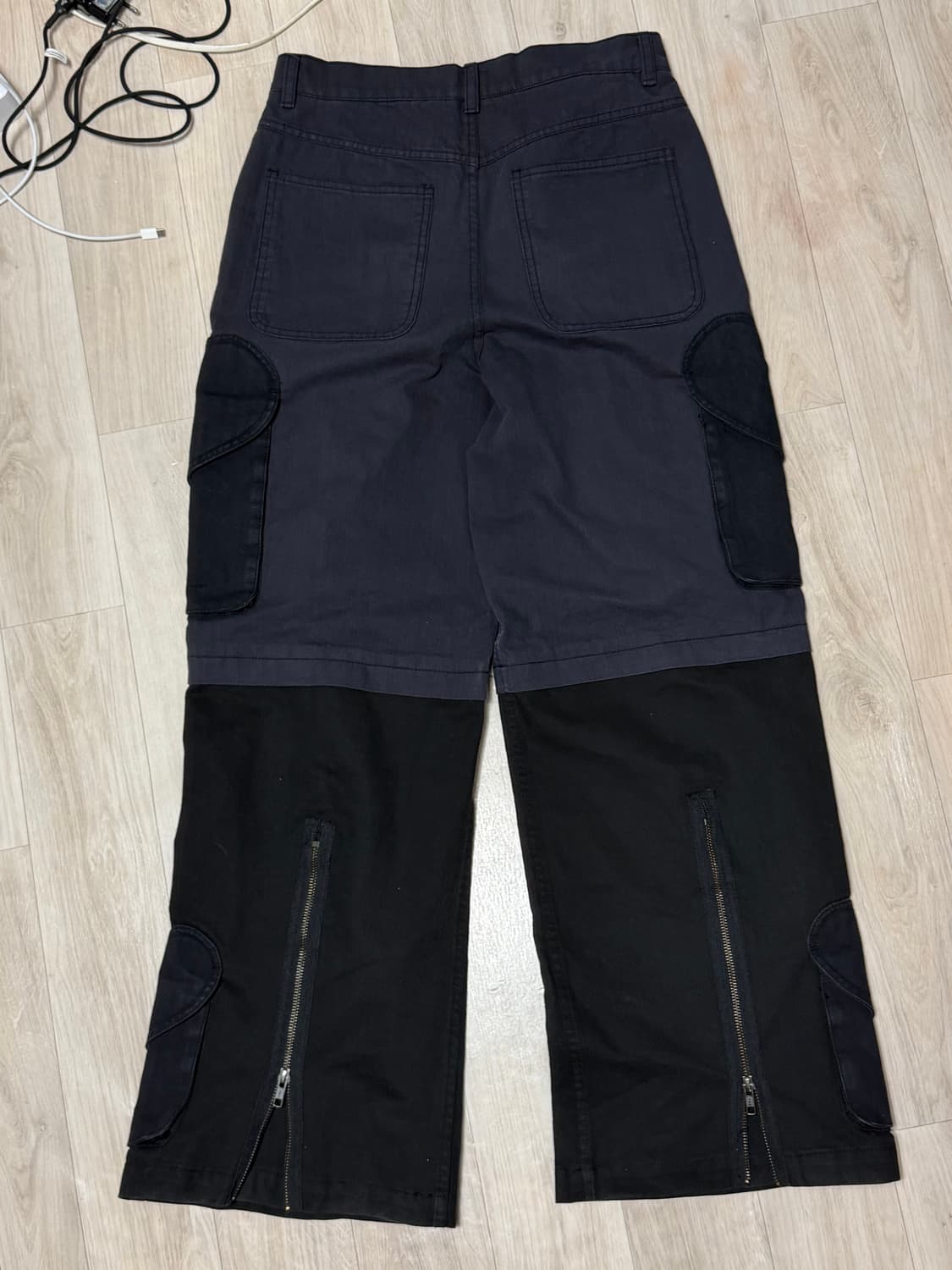 더뮤지엄비지터 팬츠 상품이미지2