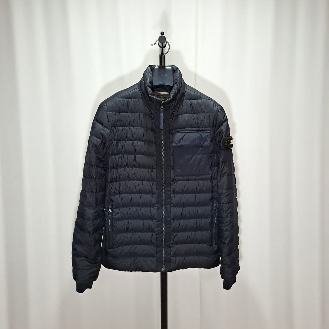 (택포) 내셔널지오그래픽 구스다운 경량패딩 B197 상품이미지1