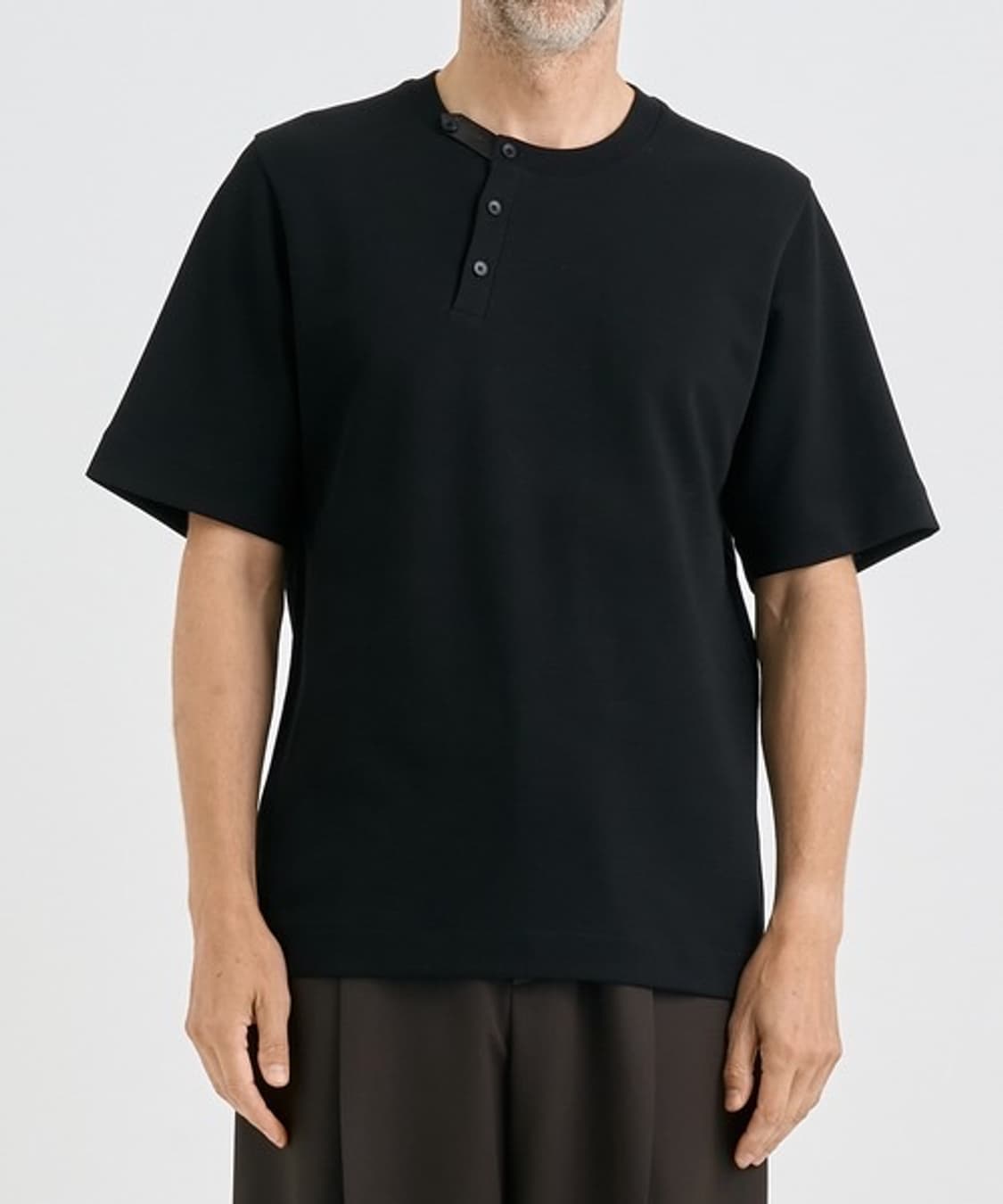 이레니사 레더탭 크루넥 티셔츠 2사이즈 블랙 THE TOKYO 별주 상품이미지1