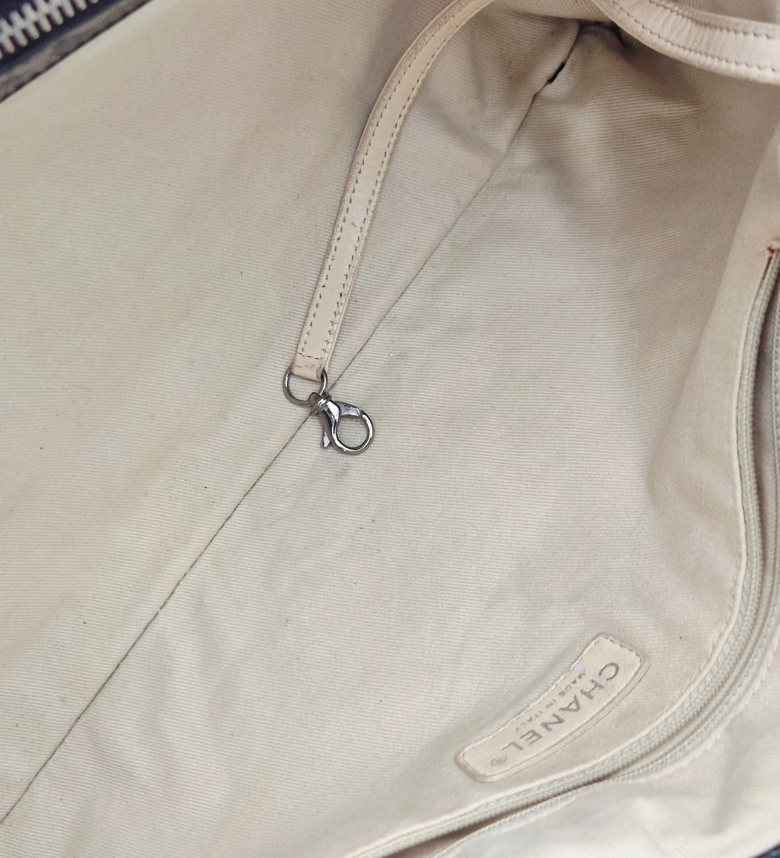 샤넬 와일드 스티치 CC 체인 숄더백 13번대 상품이미지10