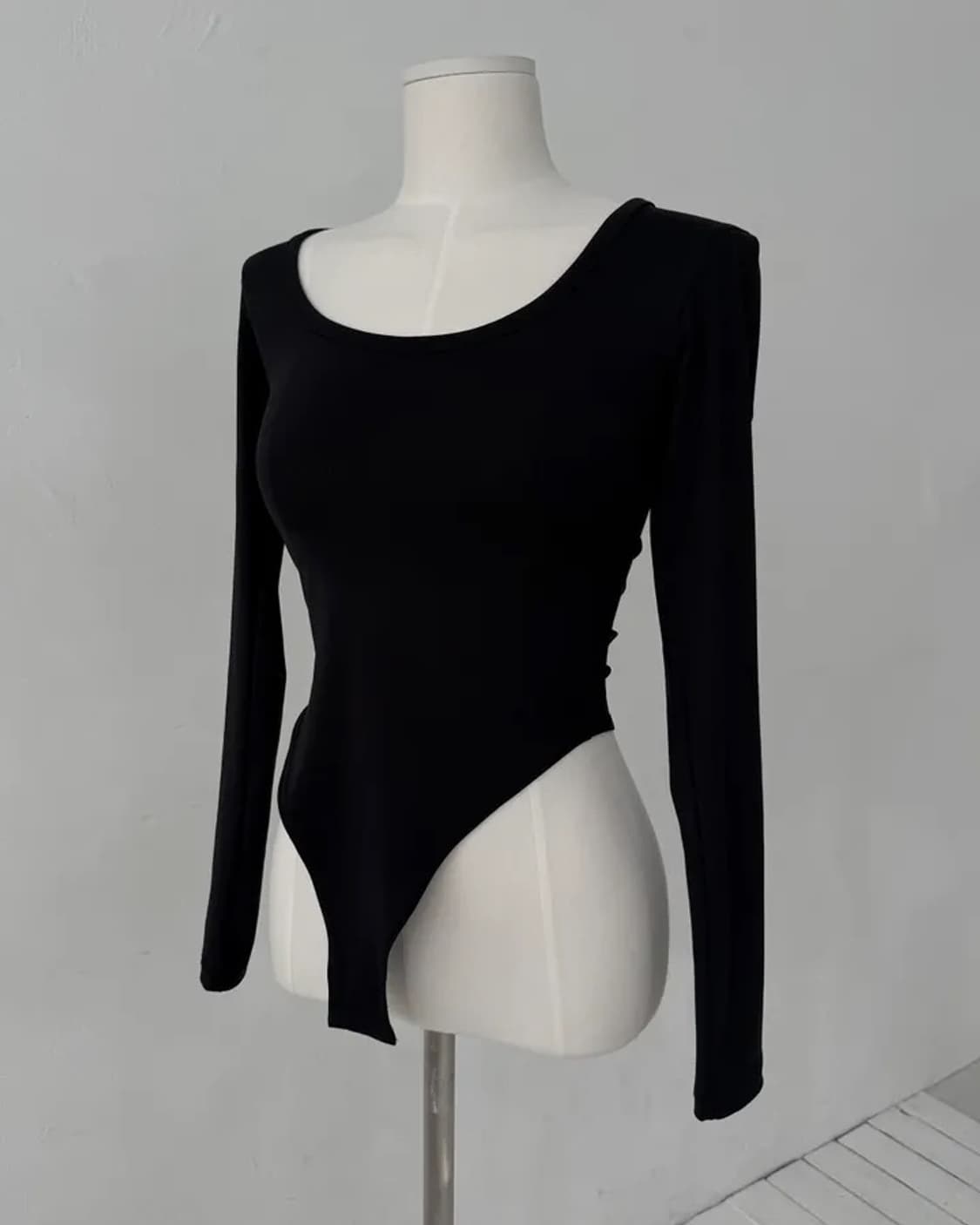 matteveil Sims Bodysuit Black 상품이미지1