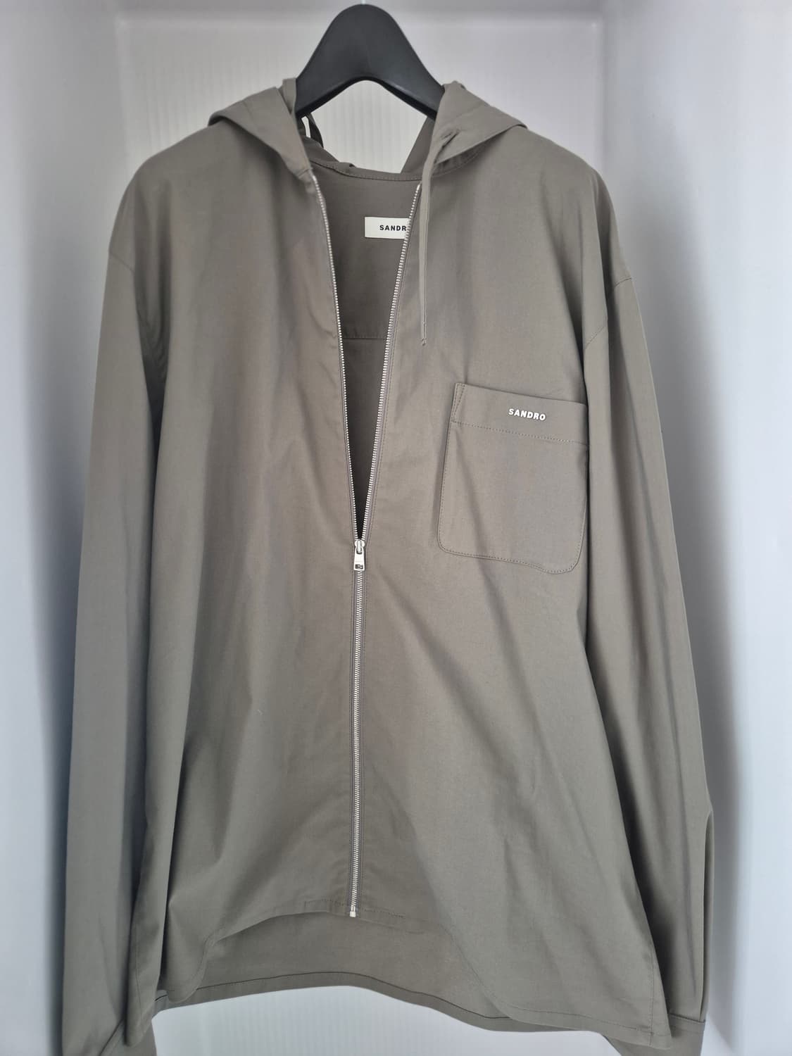 산드로 카키 바람막이 상품이미지1