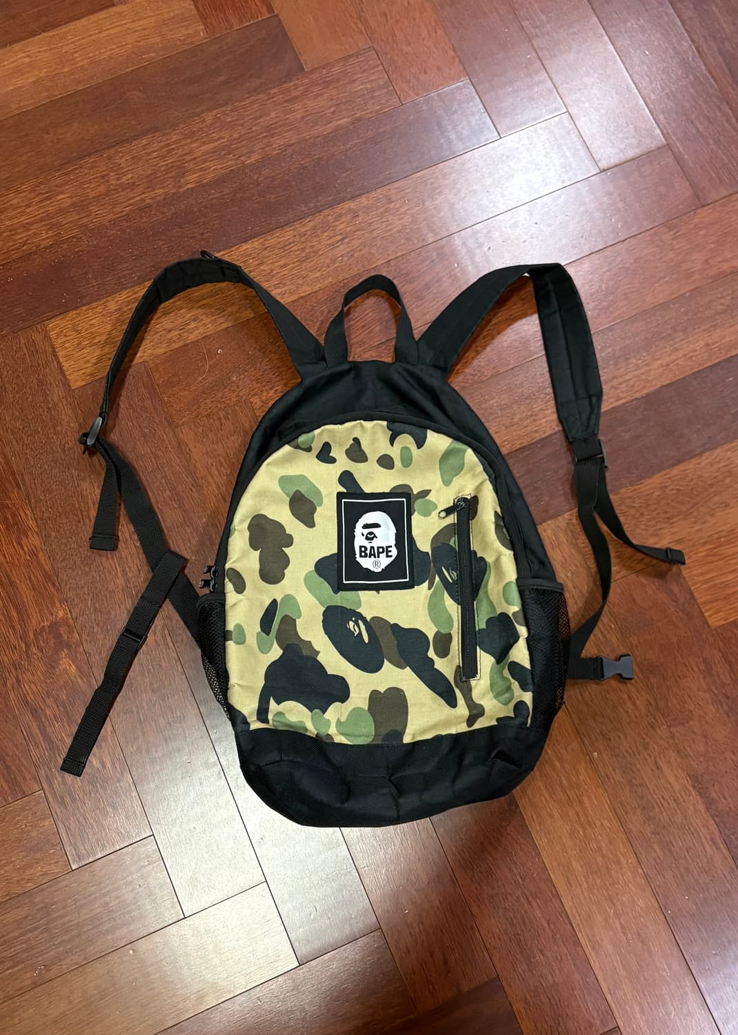 베이프 백팩 상품이미지1