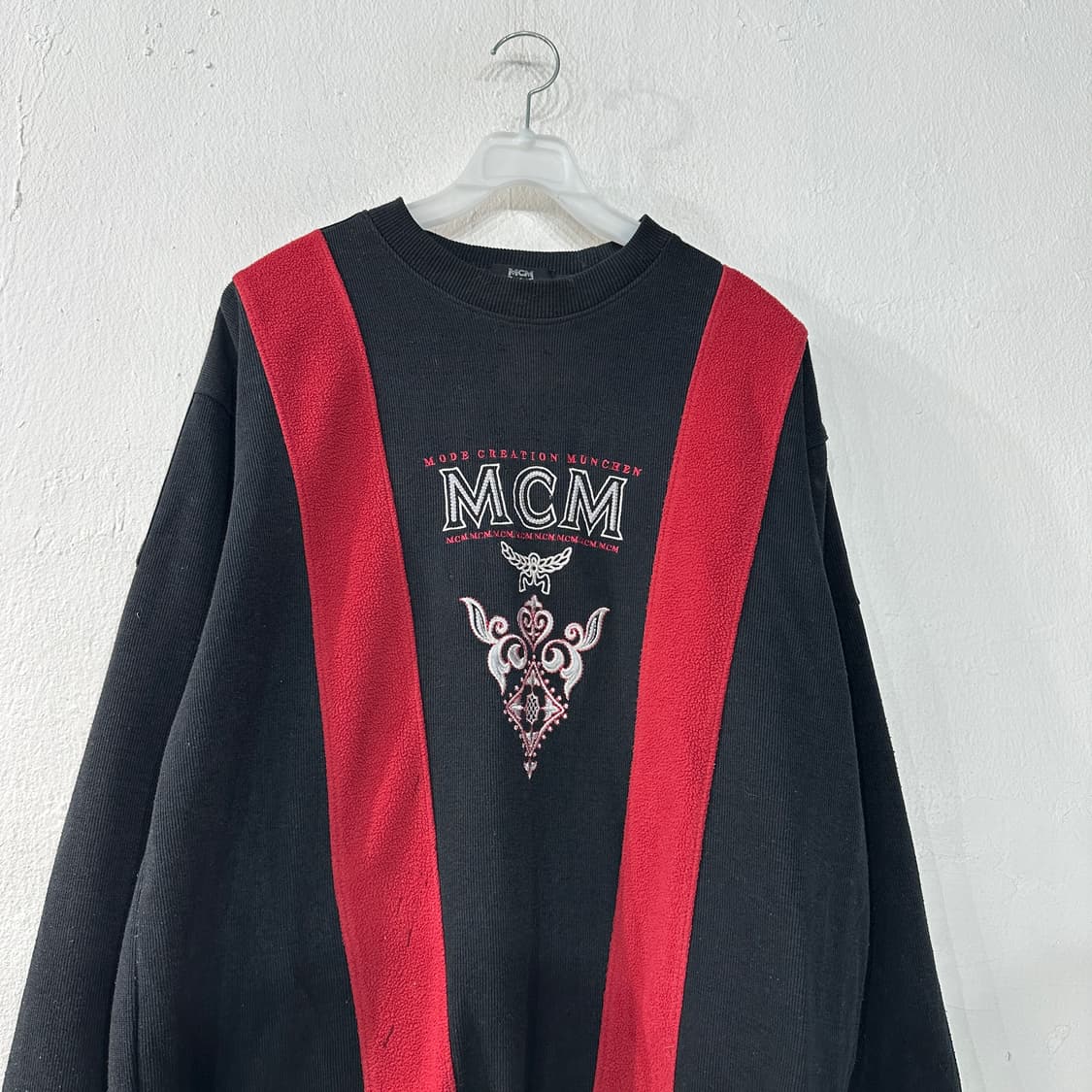 MCM 엠씨엠 빅로고 니트 L 상품이미지2