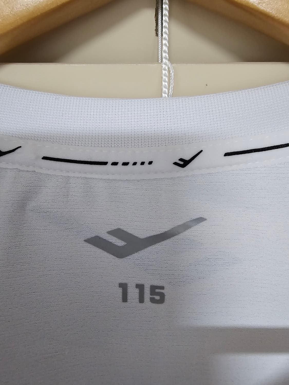 LG 트윈스 프로스펙스 2023 우승 기념 티셔츠 115(3XL) 상품이미지3