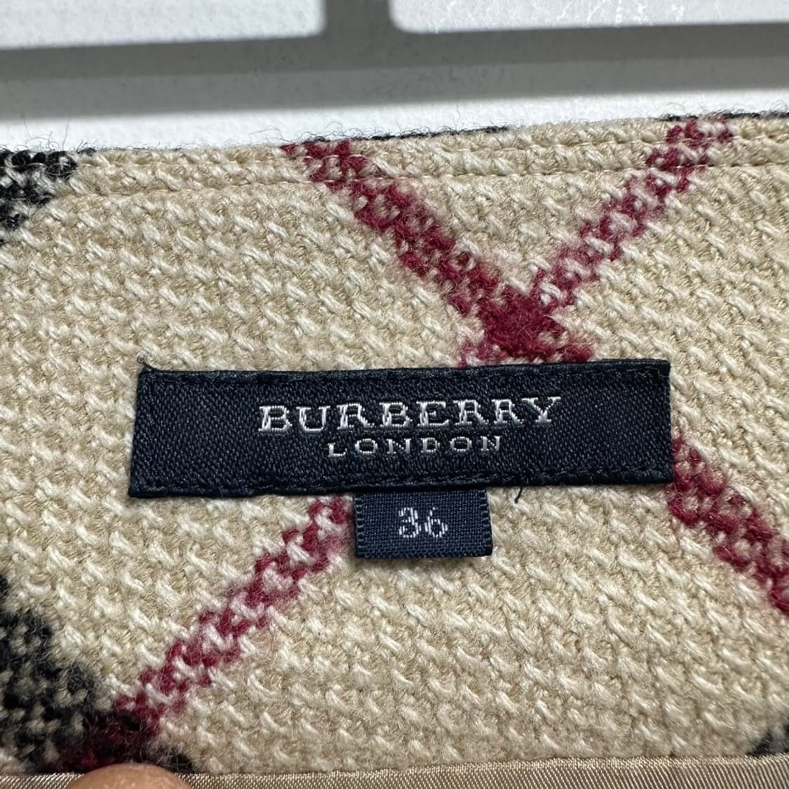 버버리 노바체크 스커트 상품이미지5