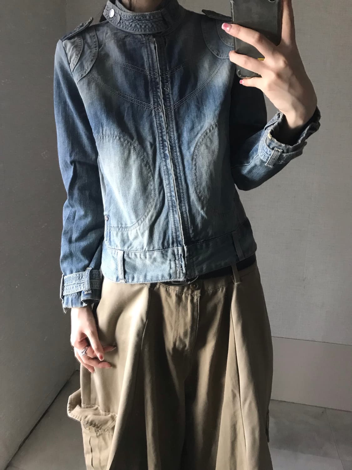 넥버클 디테일 데님자켓 상품이미지2