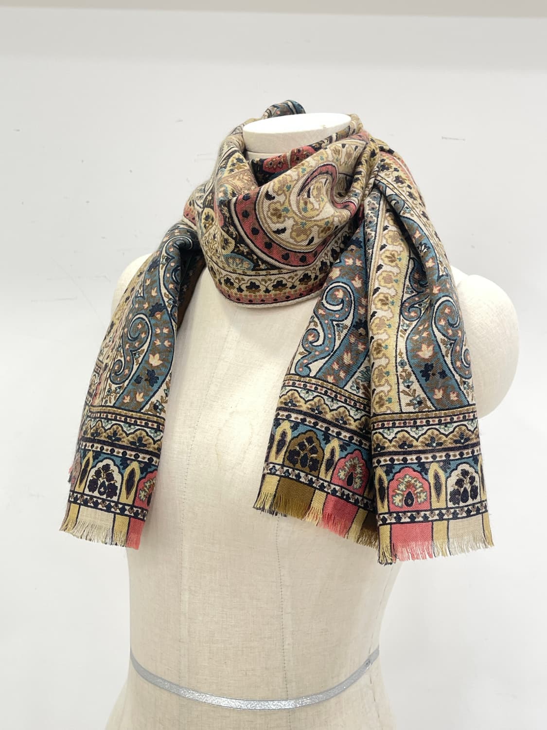 에트로 캐시미어 실크 머플러  상품이미지2