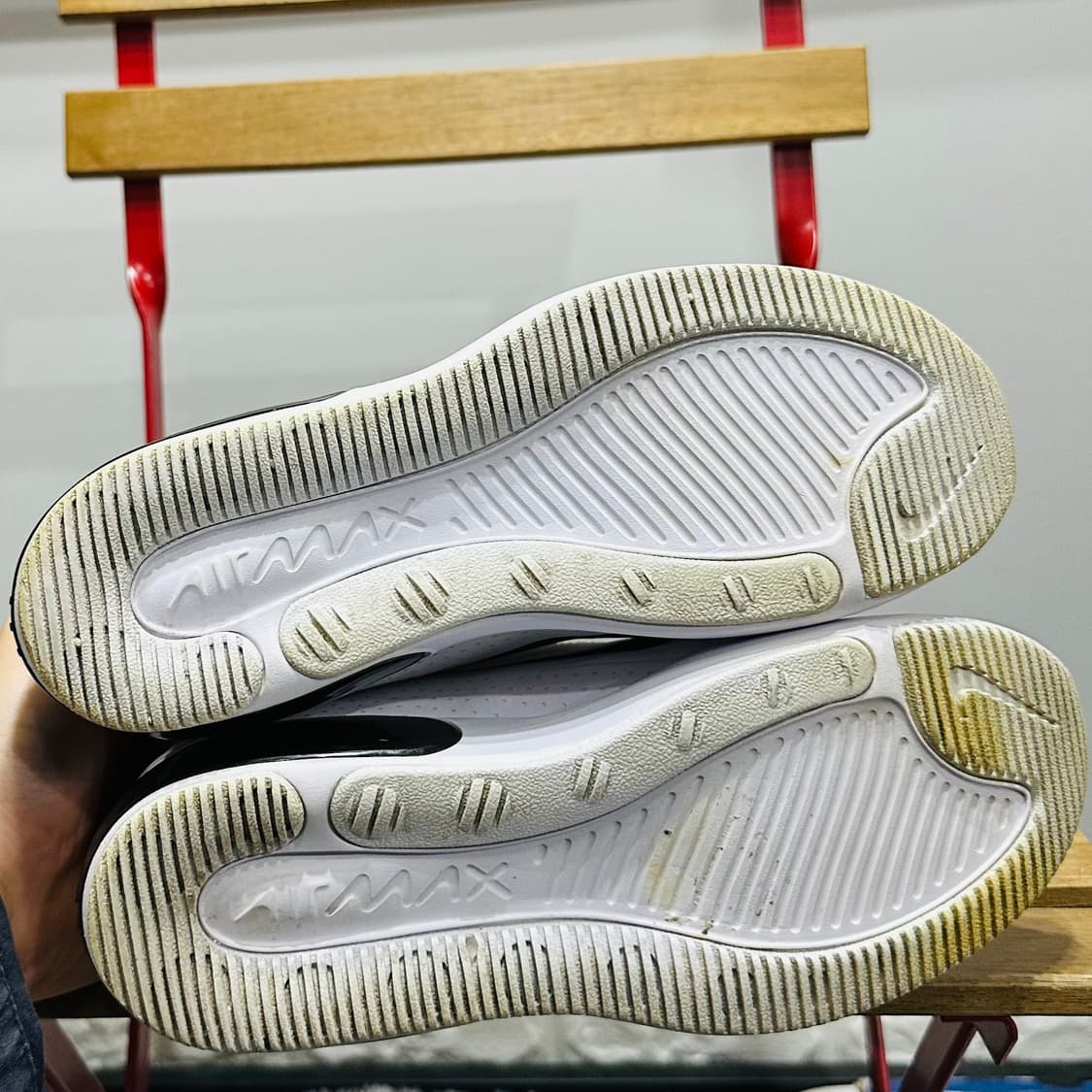 250) 나이키 운동화 남녀공용 신발 에어맥스 디아 블랙 화이트 상품이미지6