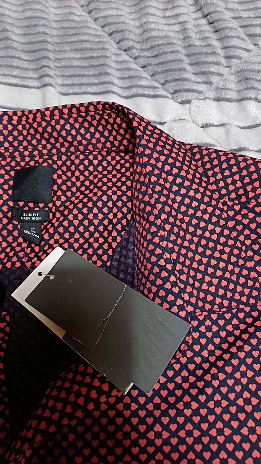 H&M 미사용 하트도트셔츠 빅사이즈115 가슴65 기장82 상품이미지3