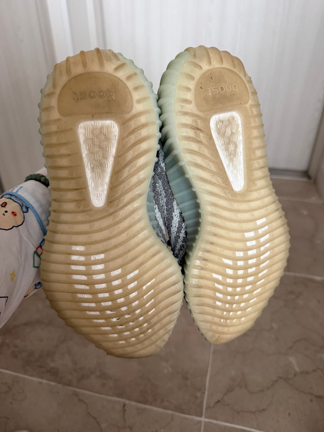 아디다스 이지부스트 230 상품이미지6