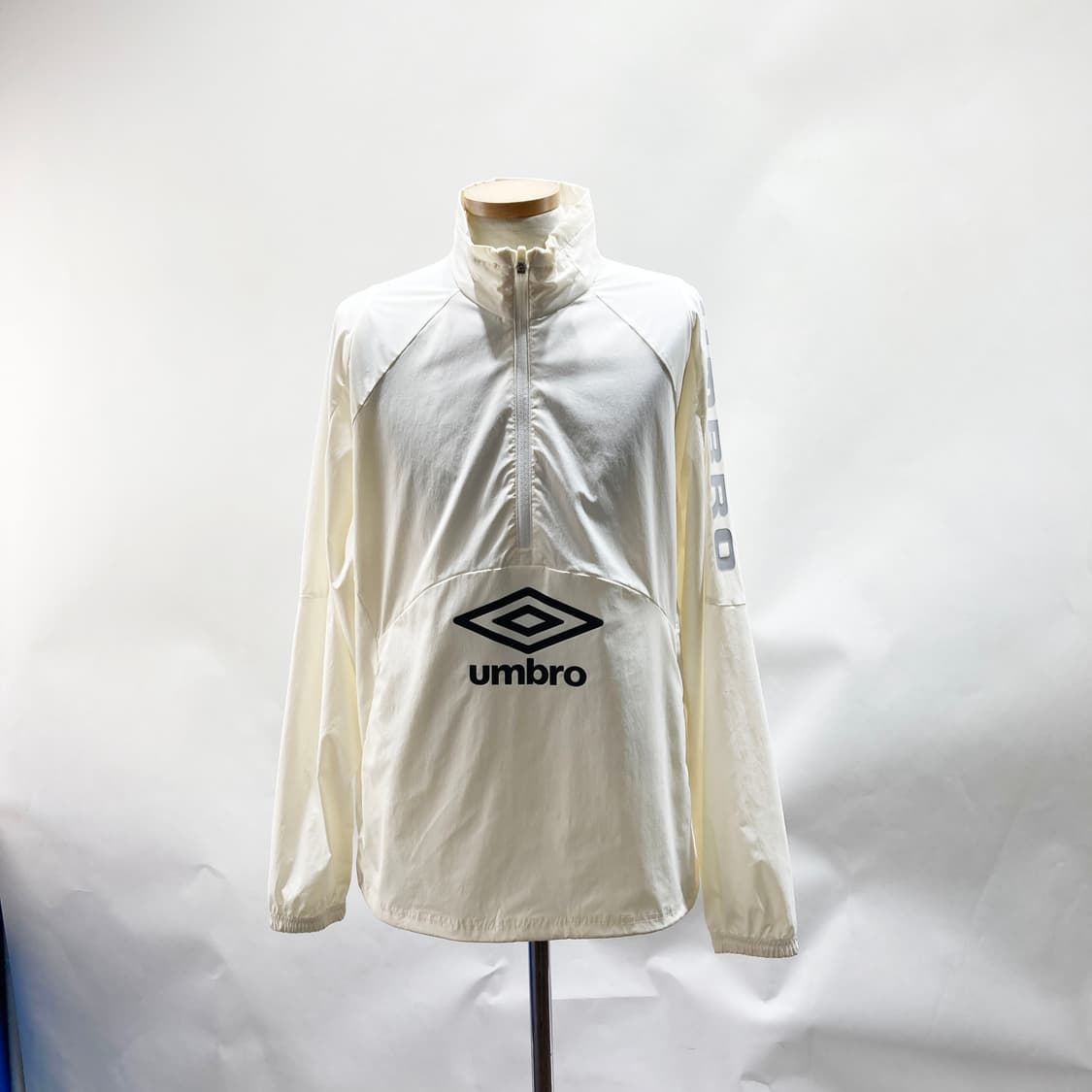 엄브로 2021 남성후드아노락 95 진스센스 상품이미지1