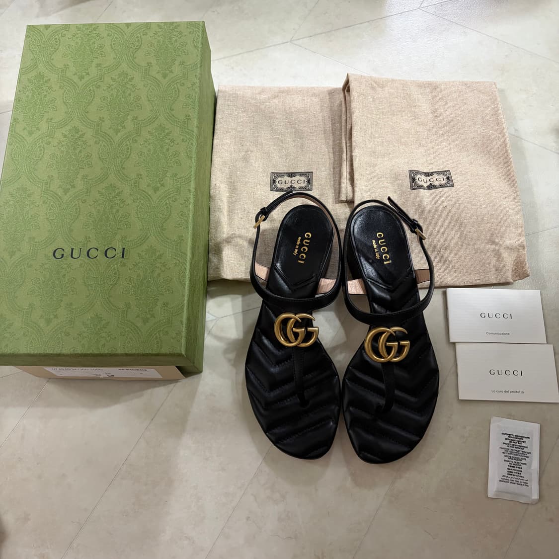 새상품(230)구찌 더블G 샌들 블랙 상품이미지1