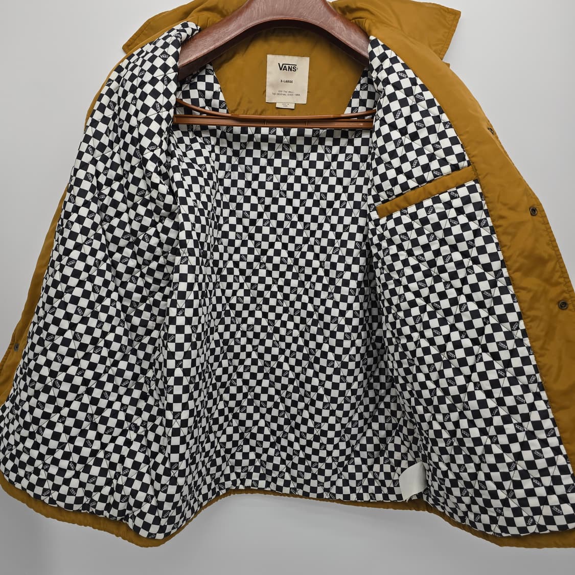 반스 안티히어로 코치 자켓 브라운 상품이미지8