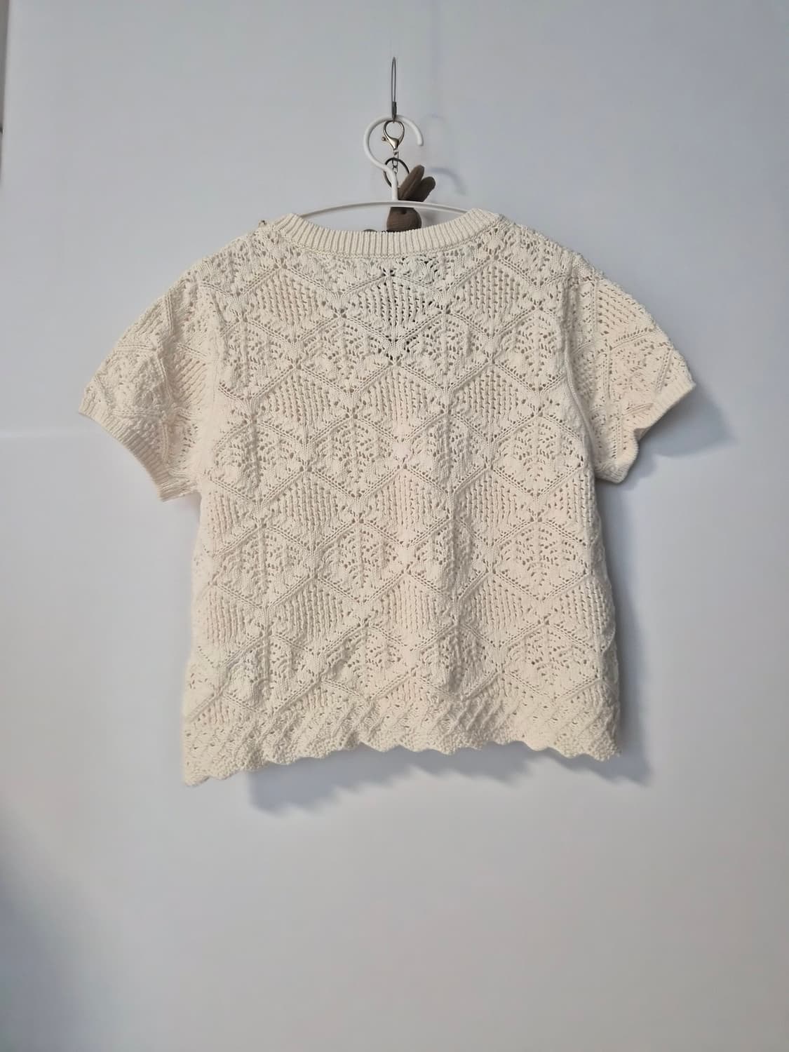 앳코너(a.t.corner) 다이아 펀칭 반소매 니트 카디건 (아이보리) 상품이미지5