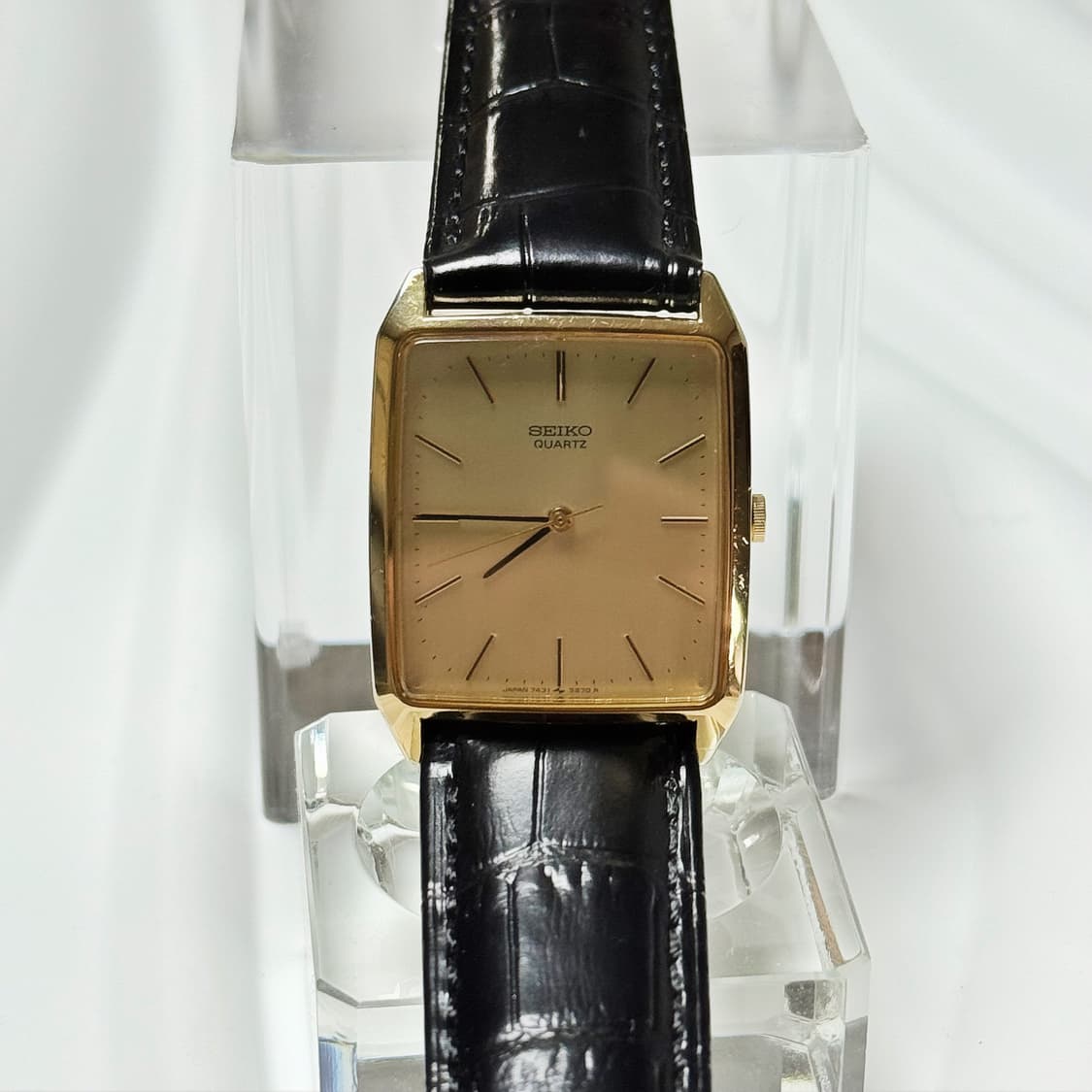 80s90s 빈티지 세이코 미니멀 골드 탱크 워치 상품이미지4