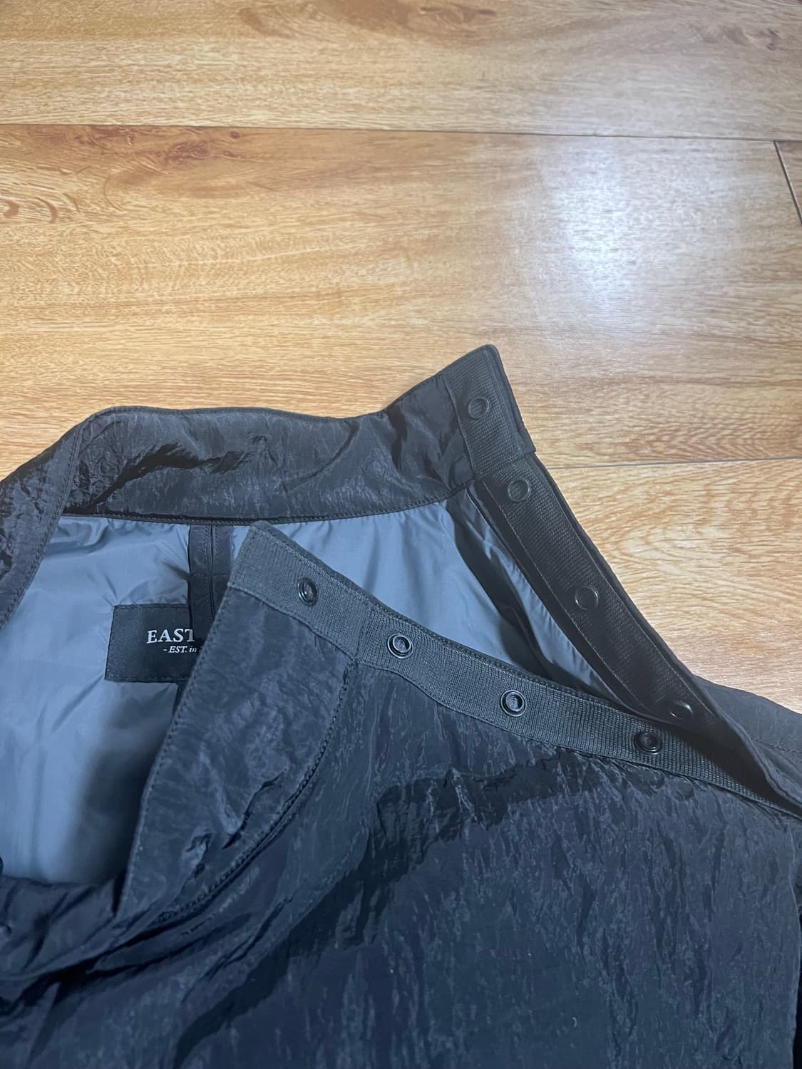 이스트로그 패딩 상품이미지3