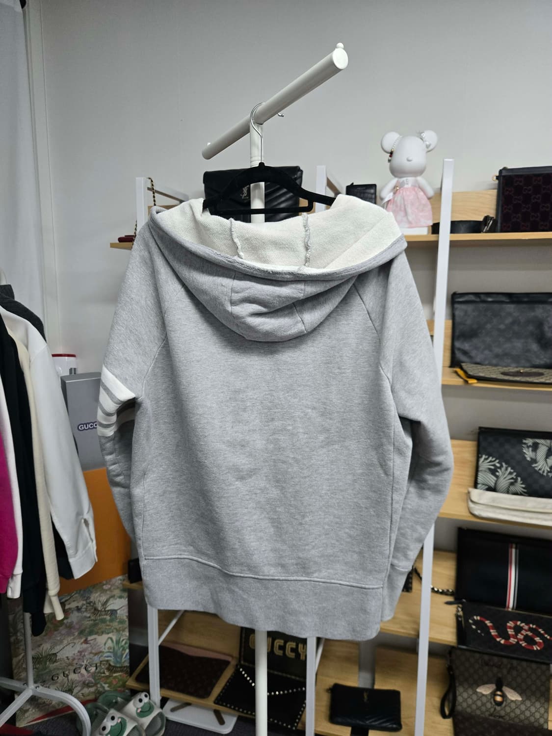 [A급컨디션] 톰브라운 후드집업 4사 상품이미지2