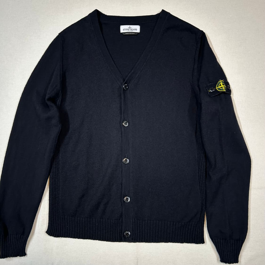 여S) 스톤아일랜드 주니어 블랙 와펜 가디건 정품 상품이미지2