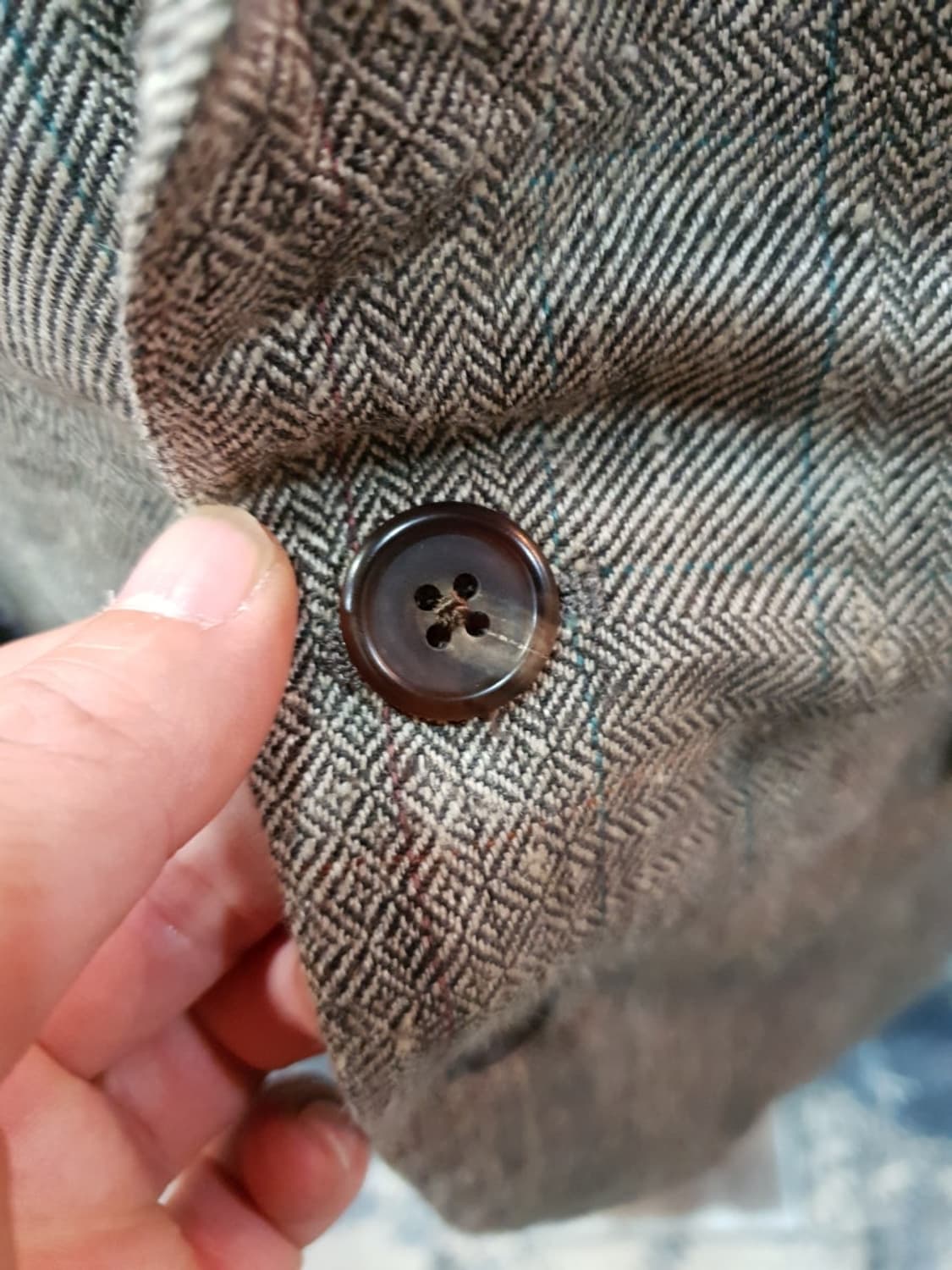 폴로 랄프로렌 90s 실크 울혼방 헤링본 블레이저 일본판

 상품이미지7