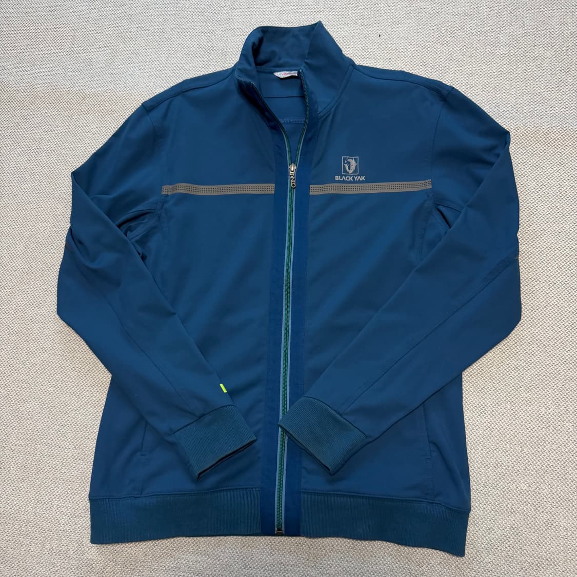 블랙야크 트랙 자켓 상품이미지1