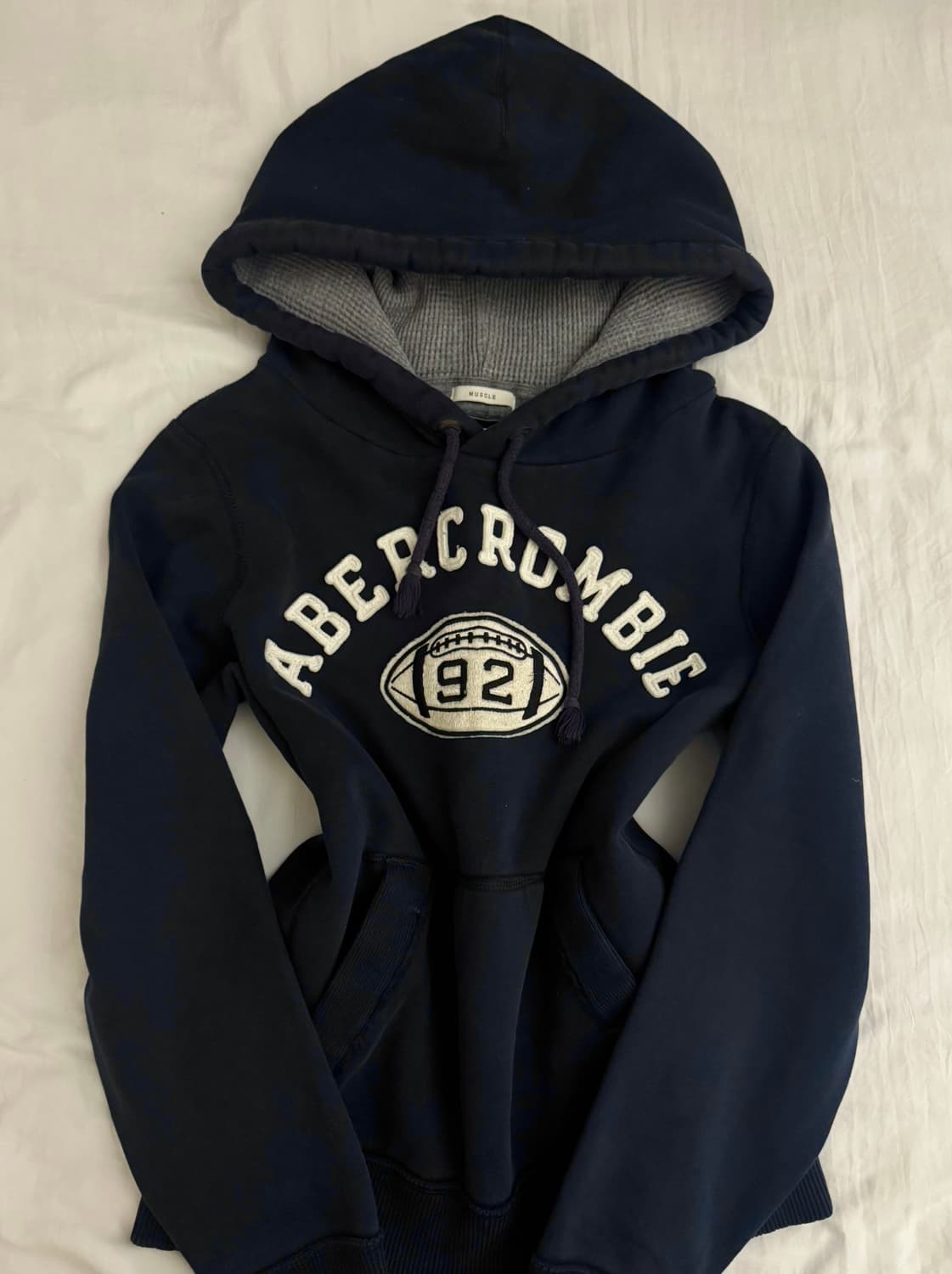 아베크롬비 네이비 후드티 S 상품이미지2