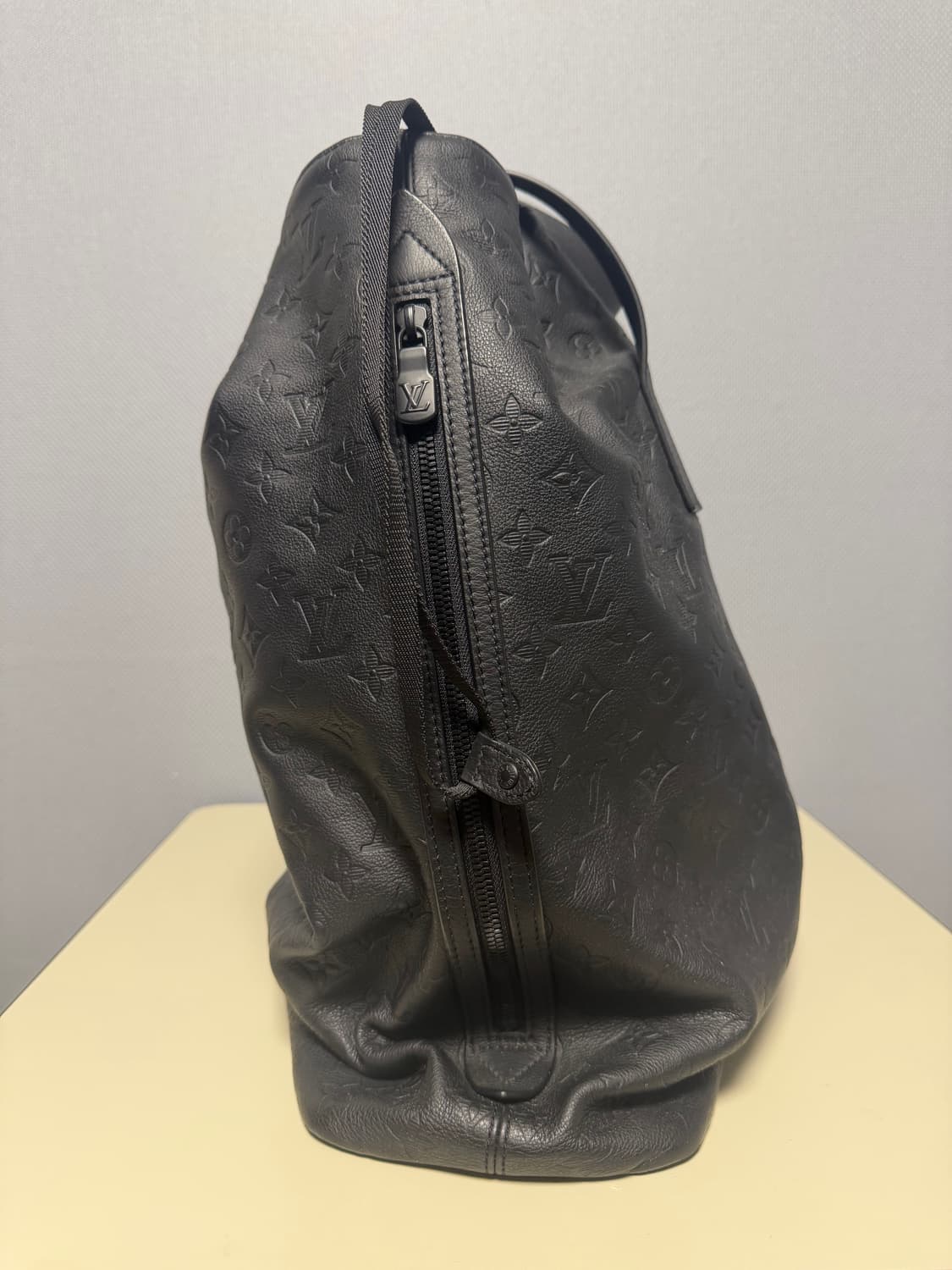 루이비통 헬멧 백 쉐도우 모노그램 상품이미지3