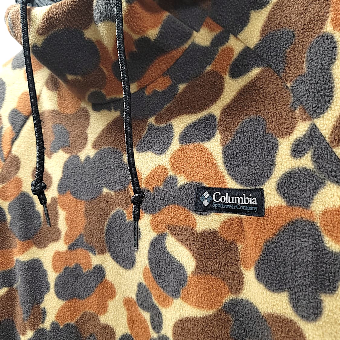 [L] 컬럼비아 카모플라쥬 플리스 후드티셔츠 상품이미지5