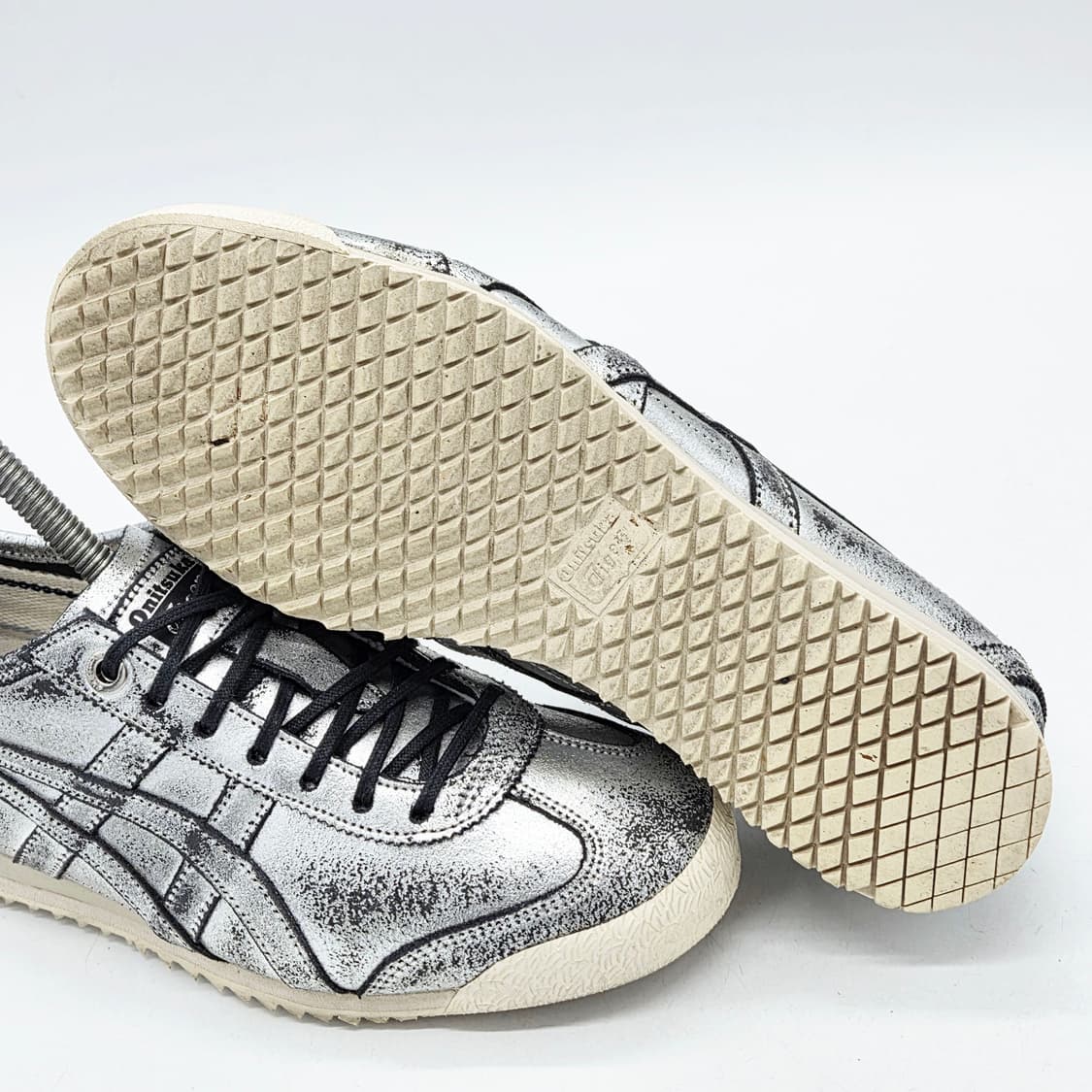  오니츠카타이거 멕시코66 SD 실버 (225)  상품이미지3