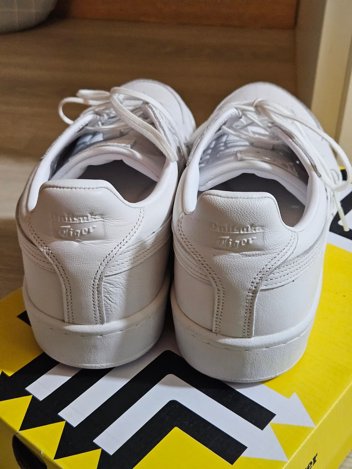 오니츠카타이거 GSM SD 올백포스 느낌 상품이미지5