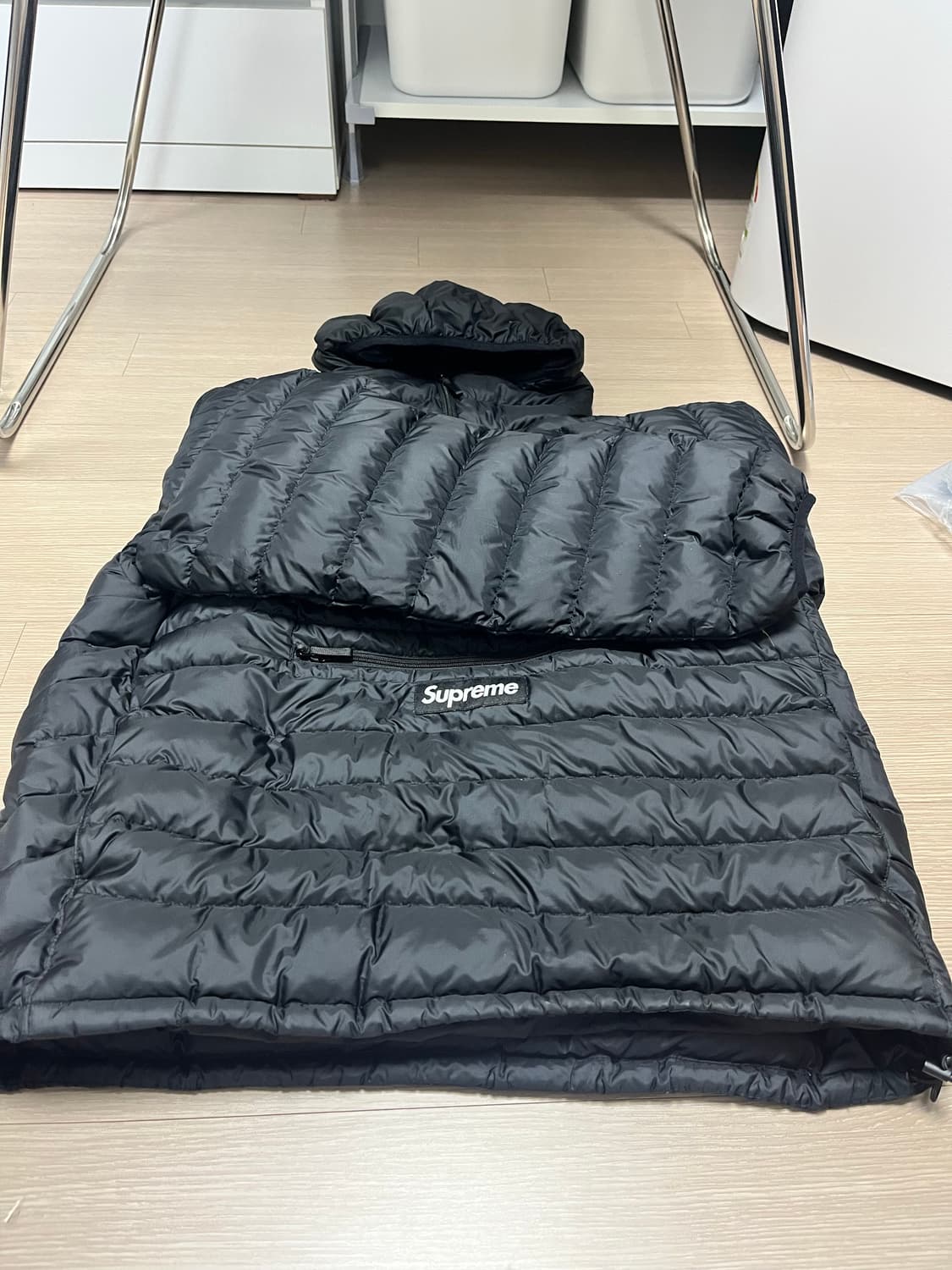 슈프림 마이크로 다운 블랙 23fw m사이즈 상품이미지1